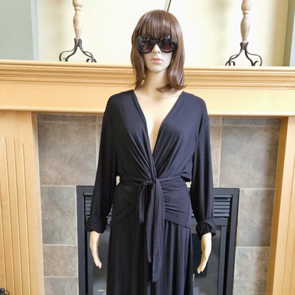 CAbi, Black long sleeve v-neck wrap dress - Picture 10 of 12